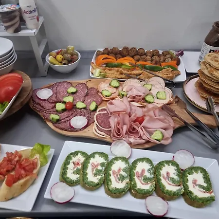 Alojamento de Acomodação e Pequeno-almoço Gaste Haus Ober Braşov