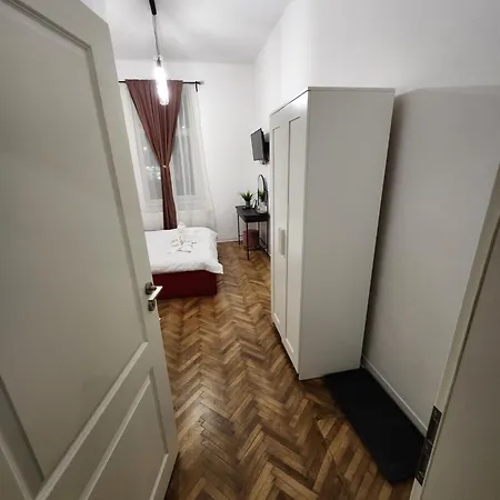 Alojamento de Acomodação e Pequeno-almoço Gaste Haus Ober Braşov
