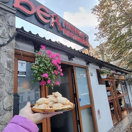 Gaste Haus Ober Braşov